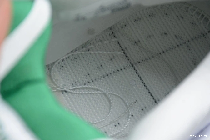 Green Pine CT8527-113 4 Air Jordan 0810